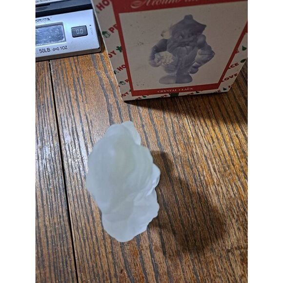 Vintage 1996 House of Lloyd Christmas Around the World Crystal Claus Figurine - Picture 6 of 12